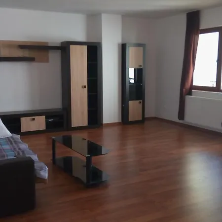 Brand New Apartament, Street Augustin Coman Nr 8-10,bloc C1 *