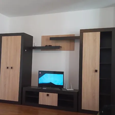 Brand New Apartament, Street Augustin Coman Nr 8-10,bloc C1